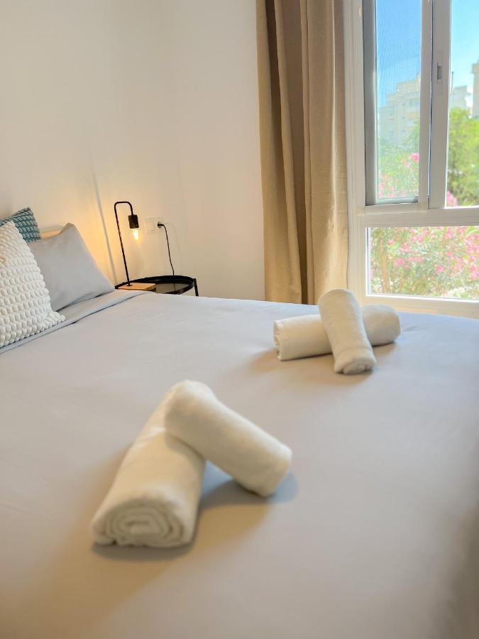 Bright & Cozy Apartment Acuario Beach&Pool Benalmadena Exterior photo