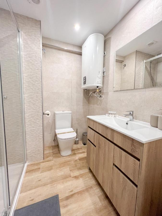 Bright & Cozy Apartment Acuario Beach&Pool Benalmadena Exterior photo