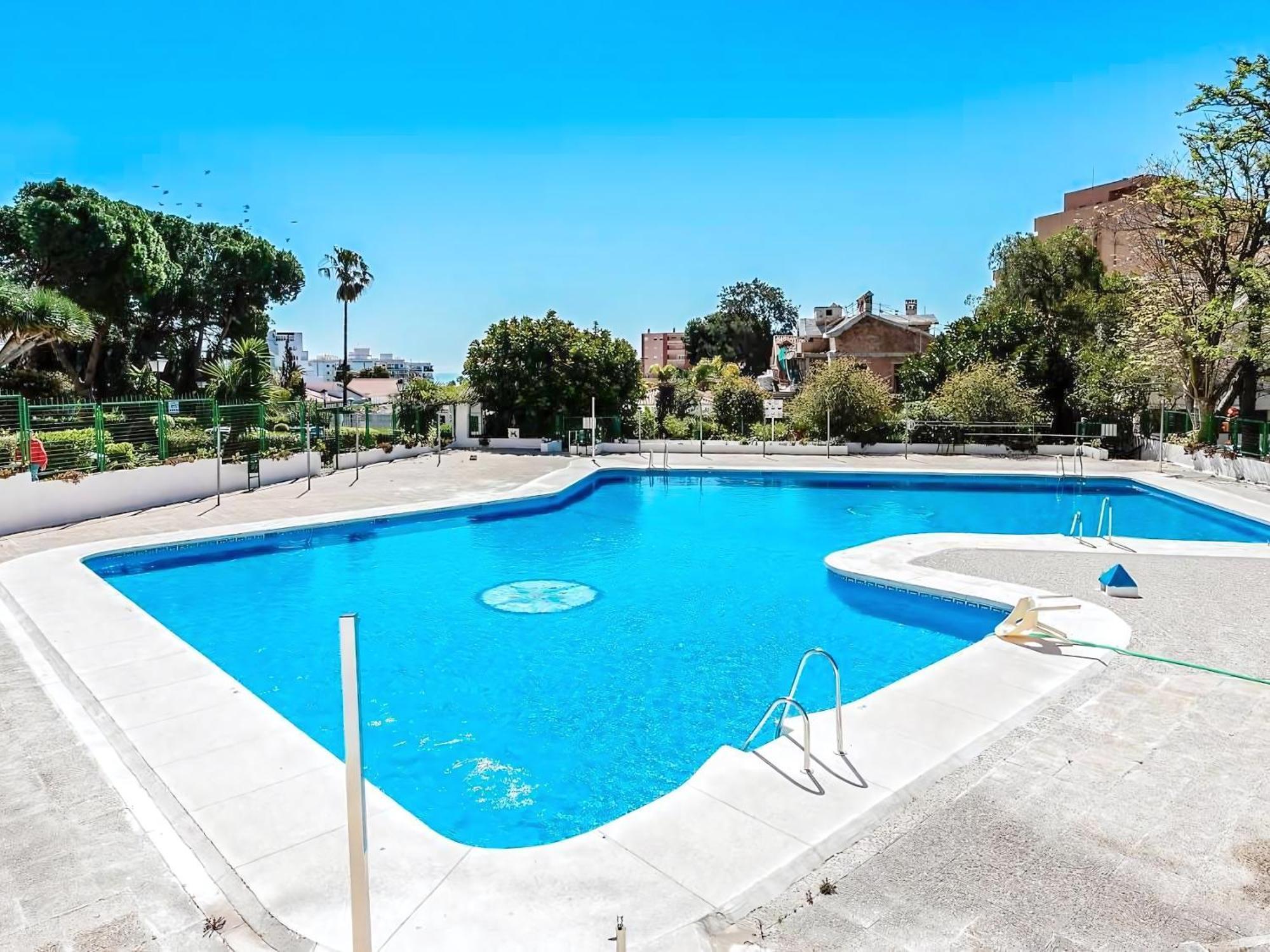 Bright & Cozy Apartment Acuario Beach&Pool Benalmadena Exterior photo